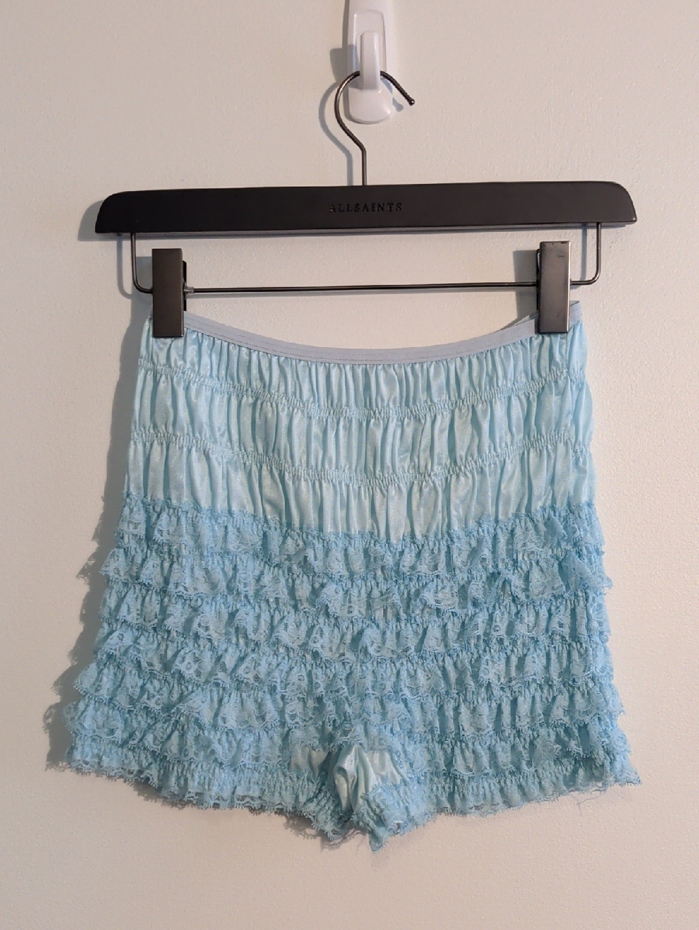 VINTAGE 1970s light blue ruffled lace bloomers